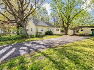 433 Old Aurora Rd, Verona, MO 65769