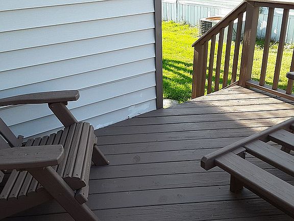 Rear deck