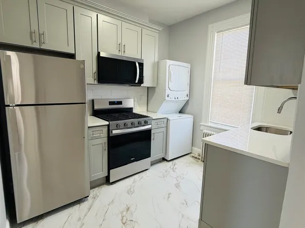 114 Graham Street image 1 of 12