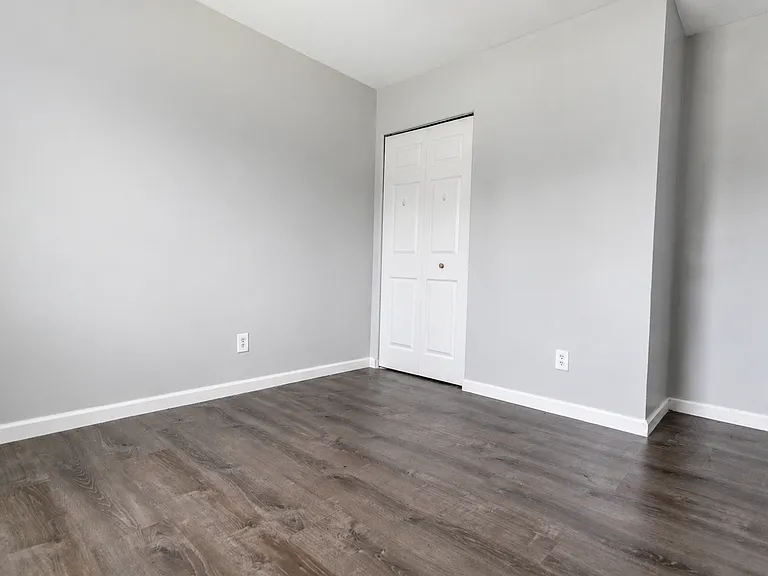 4907 Rosalind Ct — Photo 15