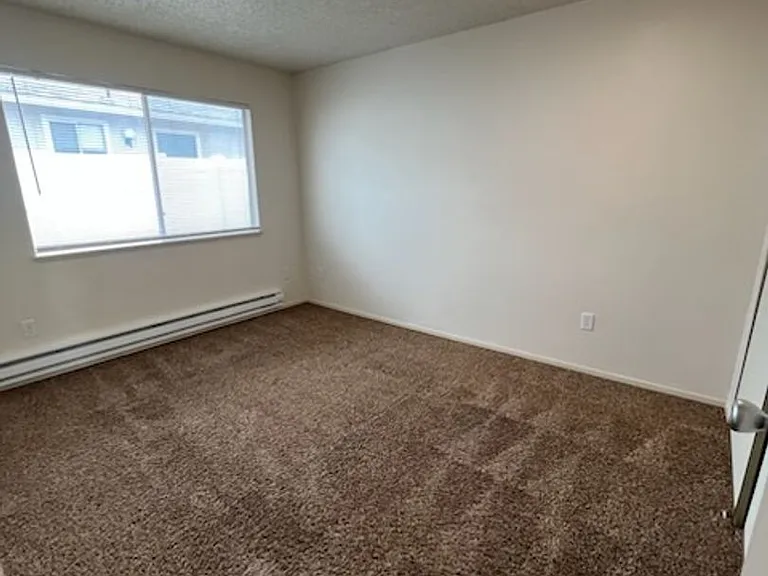 308 N Georgia Ave — Photo 7