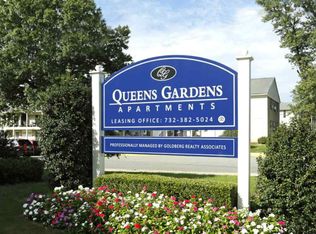 Queens Gardens Apartments, Colonia, NJ 07067
