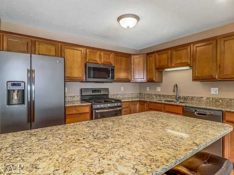 1104 Ekstam Dr #1 — Photo 5