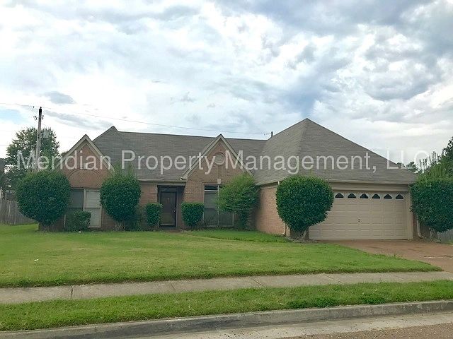 1st image of 9075 Fletcher Park Cir N