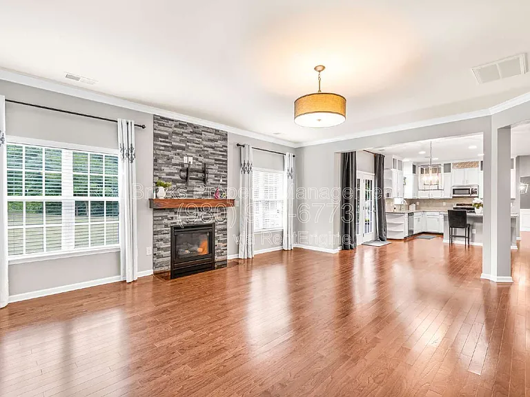 9229 Perseverance Dr — Photo 13