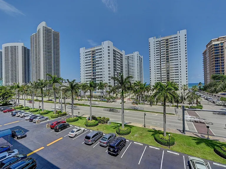1893 S Ocean Dr #601 — Photo 35