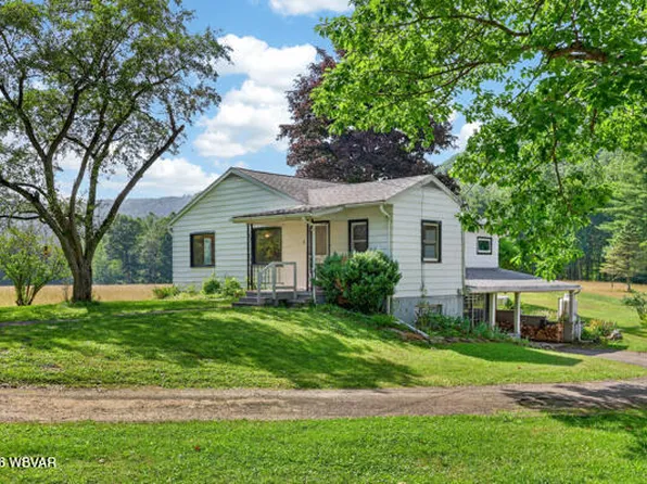 8 Shelley Ln, Forksville, PA 18616