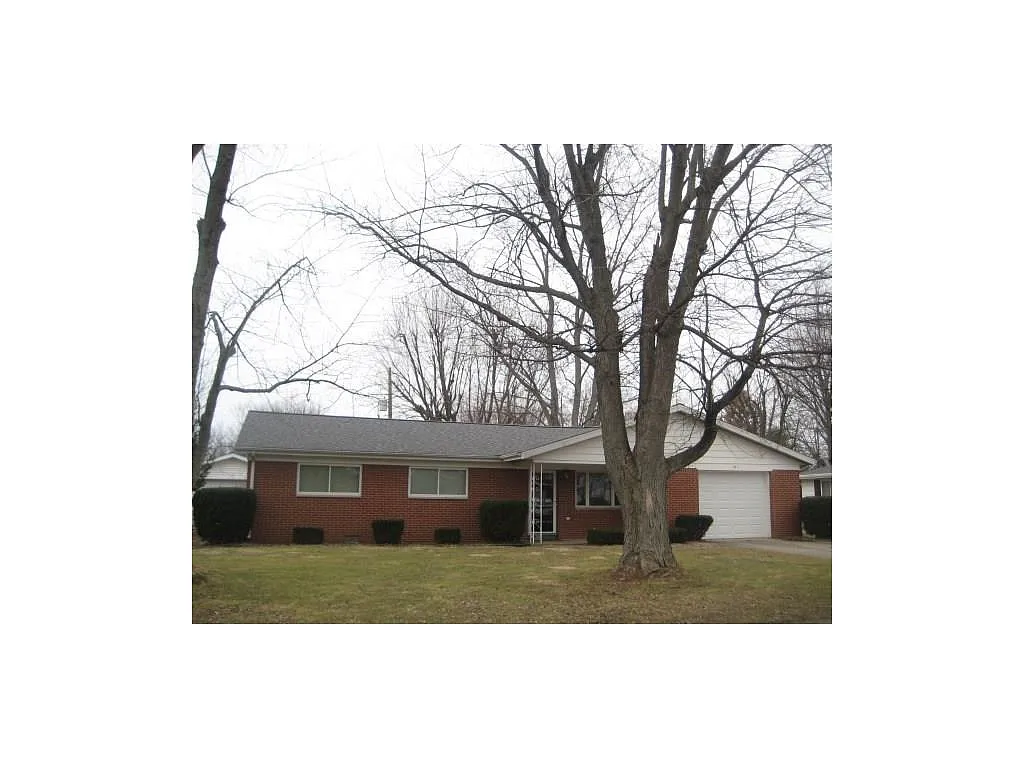 701 Winthrop Dr photo 1