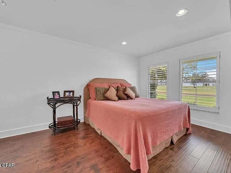 628 Amberjack Dr — Photo 12