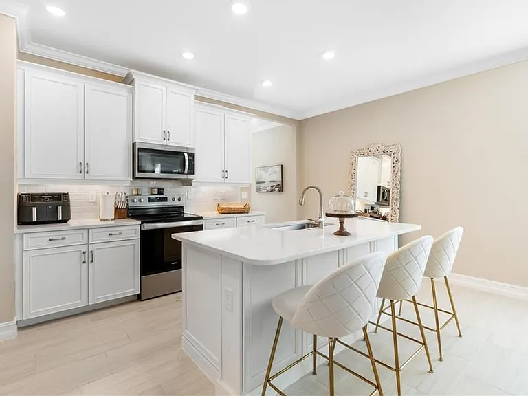28298 Captiva Shell Loop — Photo 17