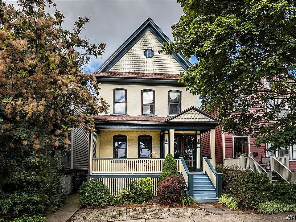 1st image of 32 Mariner St #2