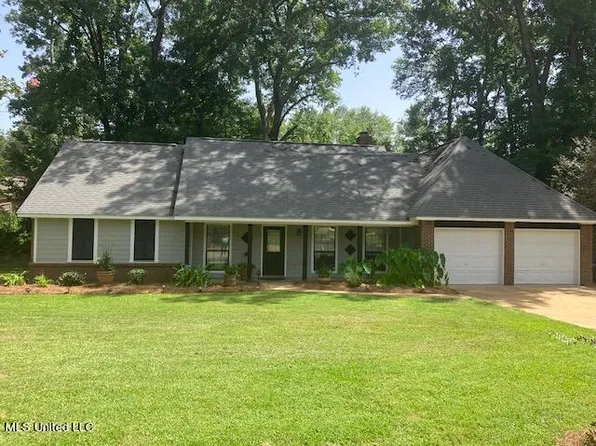 108 Lowe Cir, Clinton, MS 39056