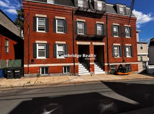 41 Crescent St APT 1, Boston, MA 02129