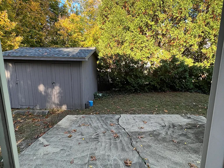 49 Ridge St #2 — Photo 13