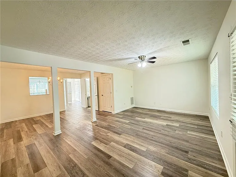 3516 Waldrop Trl — Photo 3