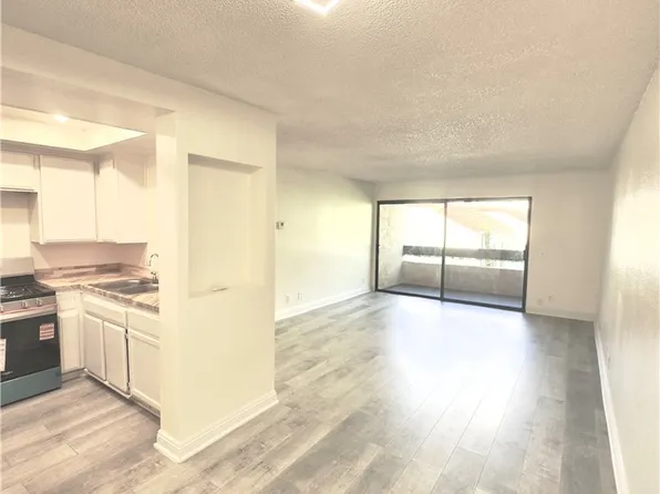 600 W 3rd A208 Sta #A208, Santa Ana, CA 92701