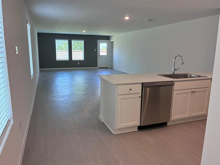 3606 Atlas Point Ln — Photo 5