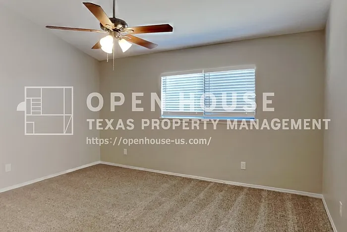 845 Whitehall Dr — Photo 8