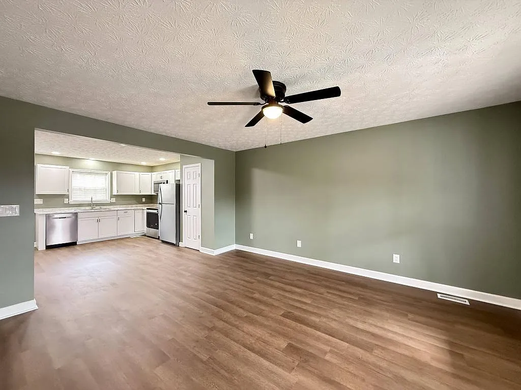 Building Photo - 3875 Erwin Hwy #5