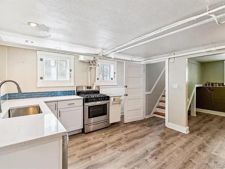 1403 Quitman St #B — Photo 9