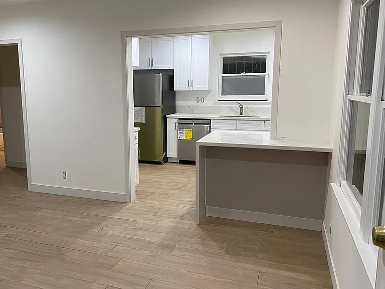 3631 1/2 Motor Ave #3631-1/2 — Photo 3