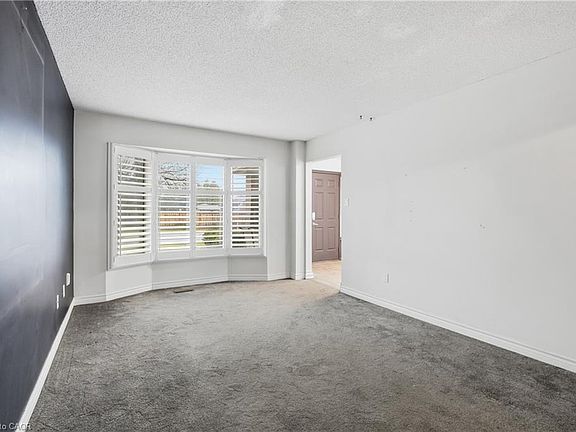 4th image of 138 Rowntree Dr