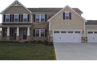 8044 Megan Meadow Dr, Hudson, OH 44236