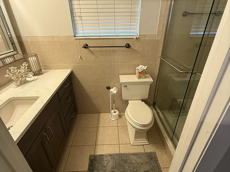 3320 W Knights Ave — Photo 9