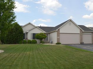 5436 Talon Trl, Machesney Park, IL 61115
