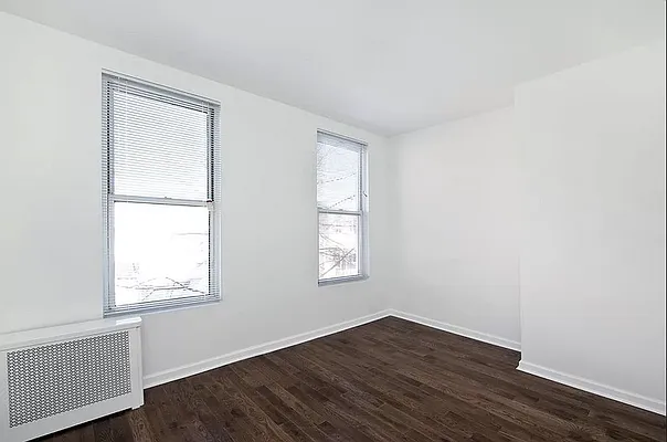 Rented by Compass | media 25