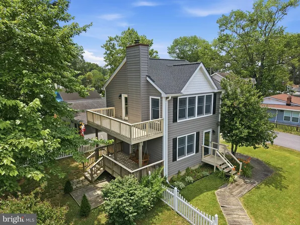 1617 Winters Ave, Shady Side, MD 20764