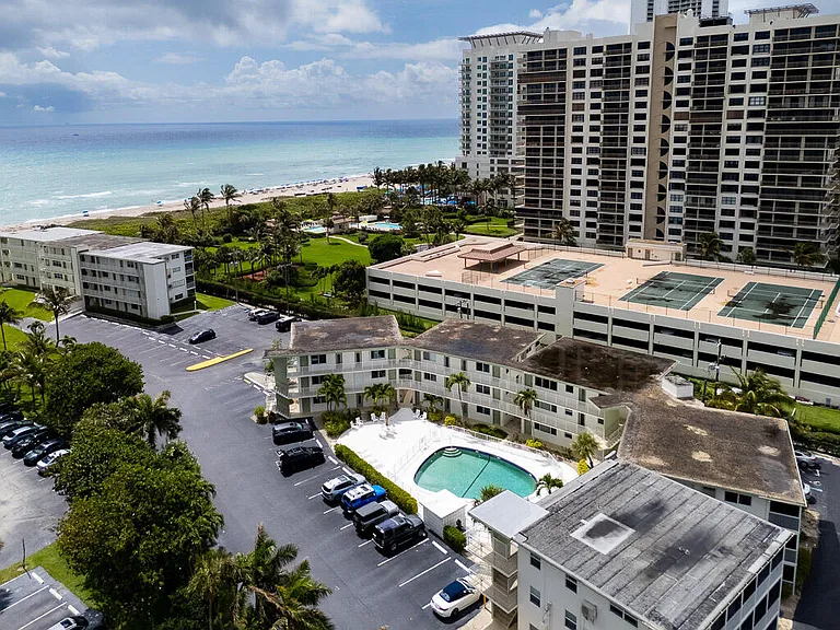 3600 N Ocean Dr #109 — Photo 19