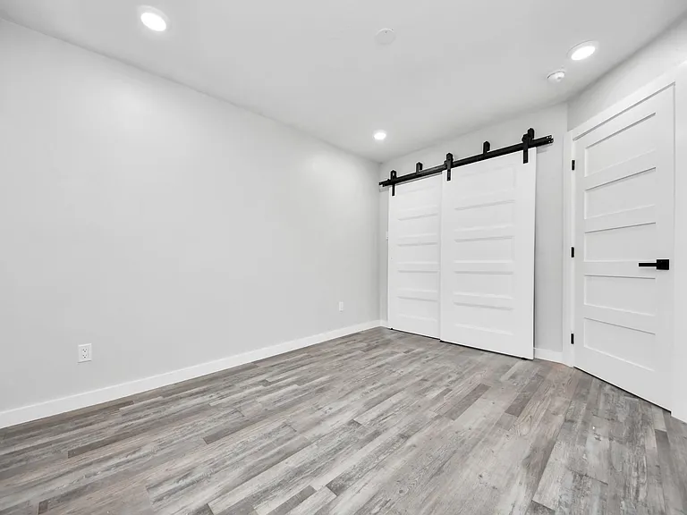 6201 Batterson St — Photo 39