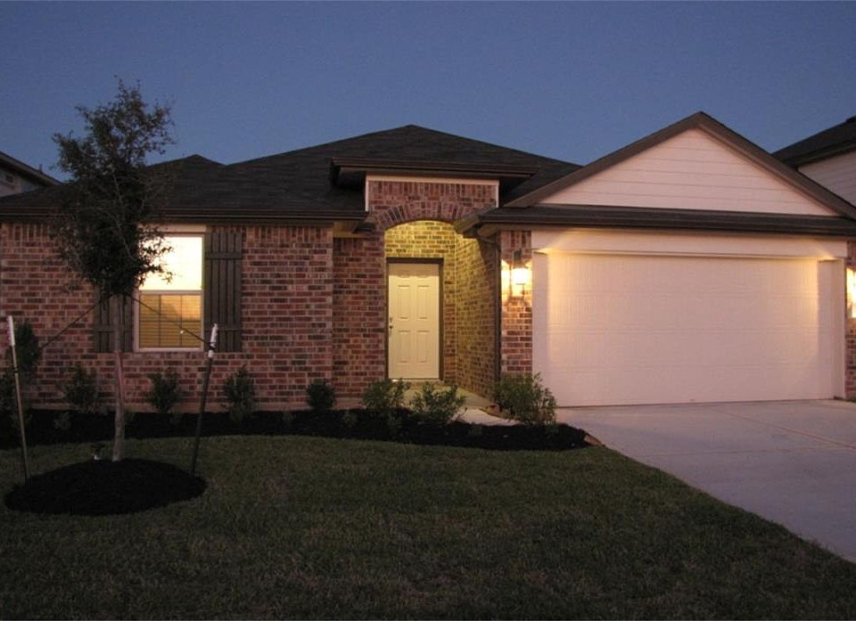 1st image of 2214 Manchester Crossing Dr
