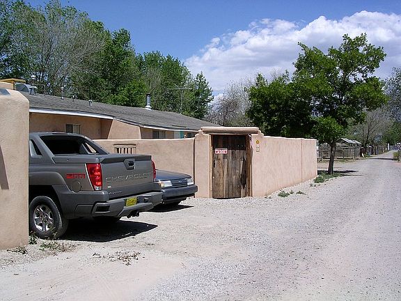 Entrance to Owner's Unit B
