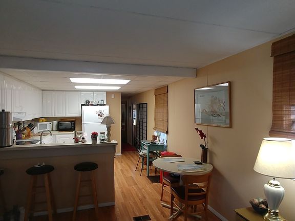 5th image of 6923 Hikina Dr