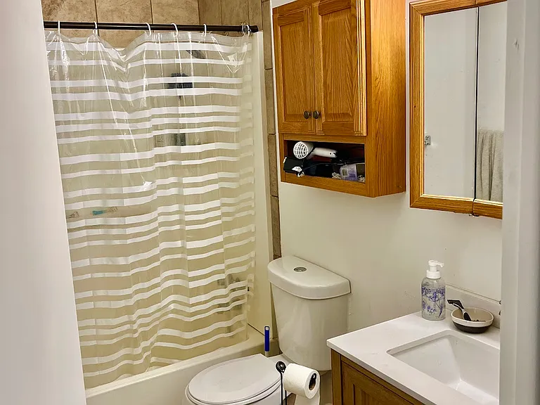 1814 Lincoln Dr — Photo 10