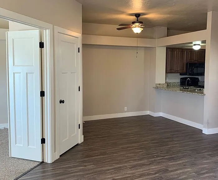 1247 E Vine Gate Dr #75 — Photo 21