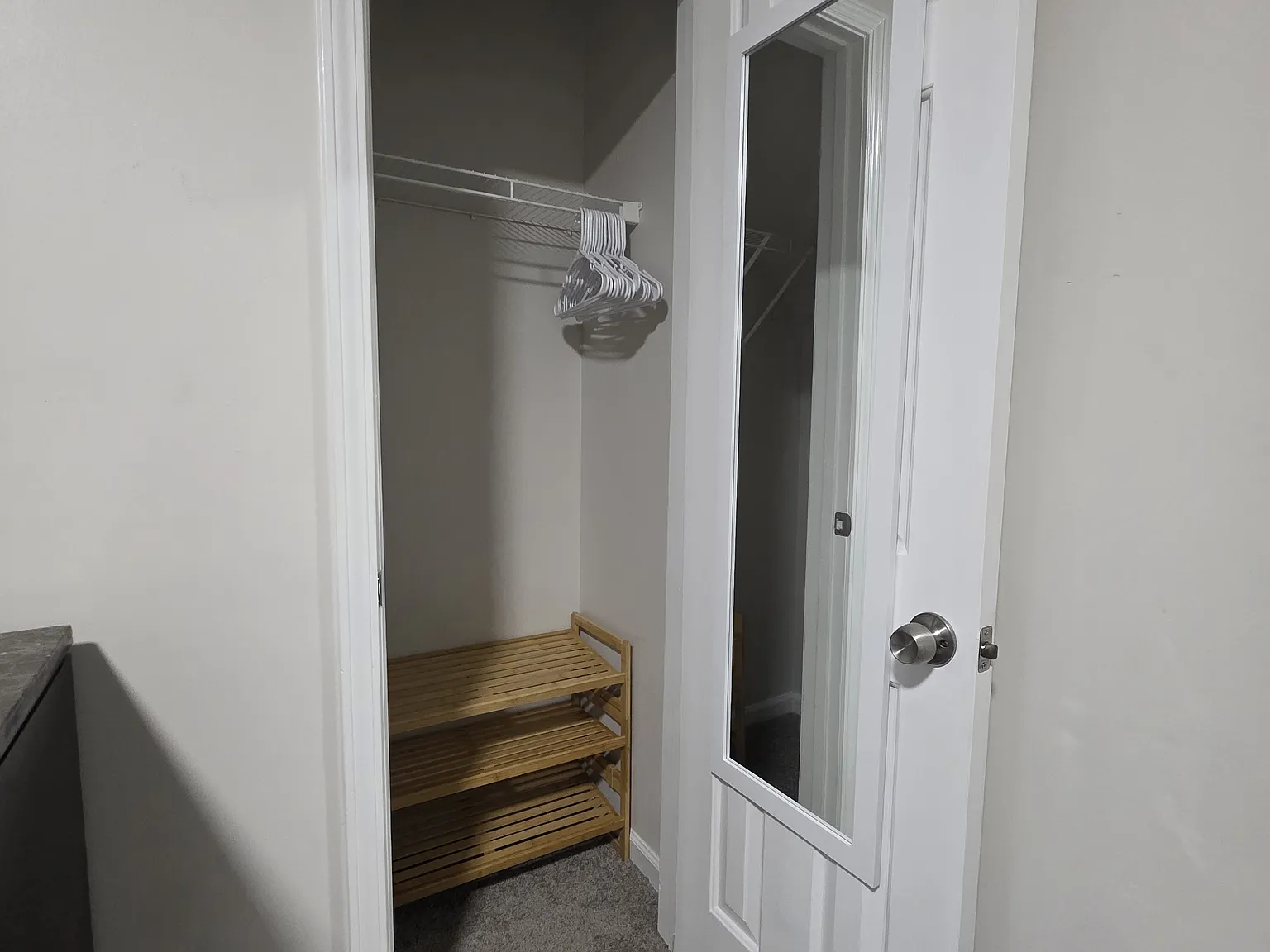 1 bed, 130 sqft, $800 — Photo 3