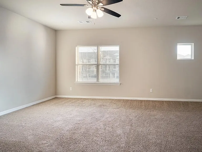 2709 Vine Ct #2709 — Photo 12