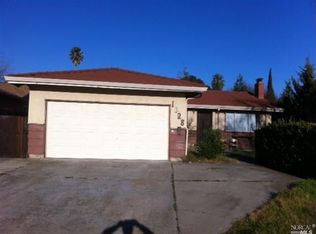 1328 Simms Ct, Fairfield, CA 94533