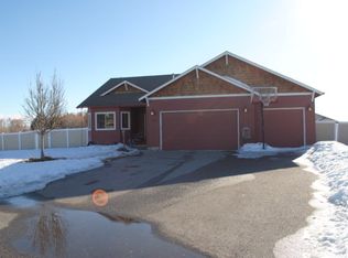 3320 E Edwards Dr, Idaho Falls, ID 83401