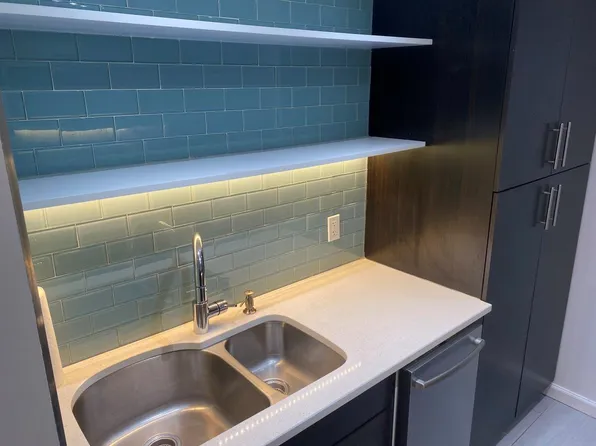 347 West 57th Street image 6 of 33