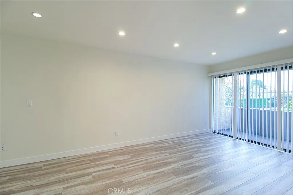 17900 Sherman Way — Photo 3