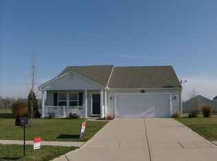450 Creek Bend Dr, Moscow Mills, MO 63362