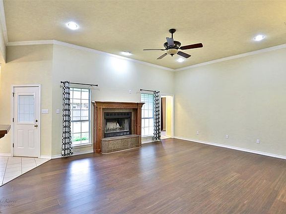 4th image of 2110 Continental Ave