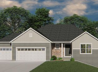 449 Yosemite Ave, Hartford, WI 53027
