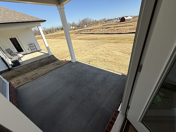 4th image of 401 Charlie Pl Lot 295