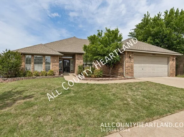 17025 Canyonwood Ln, Edmond, OK 73012