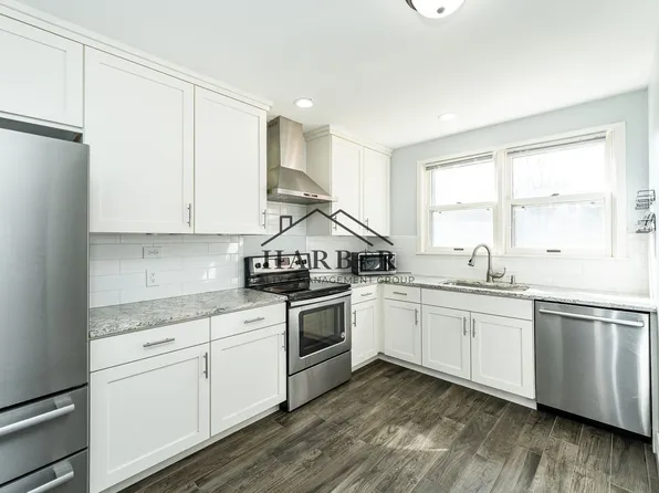 116 16th Ave NW, Rochester, MN 55901